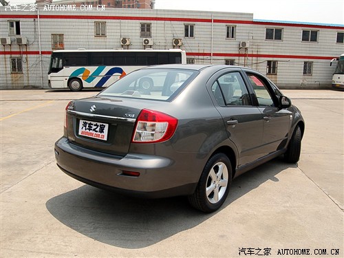 汽车之家 长安铃木 天语 sx4 1.6 自动豪华天窗版
